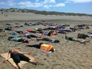 http://www.sfhog.com/free-outdoor-yoga-ocean-beach-tony-eason/